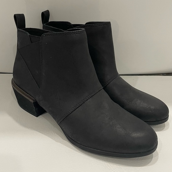 Sole by Naturalizer Black Faux Leather Chelsea Boots Ankle Booties Size 9 bin 2V - Picture 5 of 7